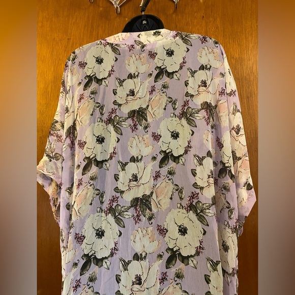 Steve Madden Floral Kimono OSFM Open-Front Lightweight Cover-Up - Picture 16 of 16